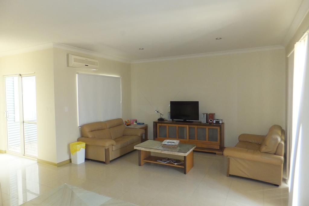 Вилла Seafront Unit 50 Джуриен-Бэй Экстерьер фото