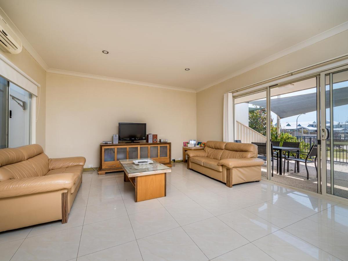 Вилла Seafront Unit 50 Джуриен-Бэй Экстерьер фото
